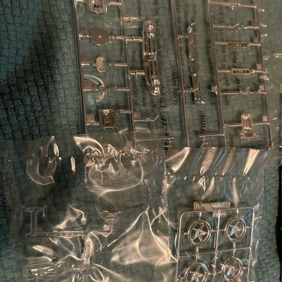 1968 Pontiac Firebird 1/25 Kit FOOSE Design 2012 Revell 85-4905 *COMPLETE* - Picture 3 of 10